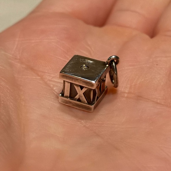 Tiffany & Co. Atlas Cube 925 silver cube charm - Picture 3 of 8